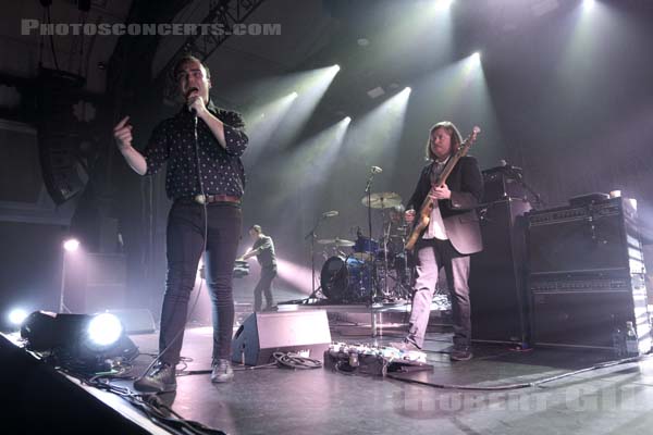 FUTURE ISLANDS - 2017-05-09 - PARIS - Elysee Montmartre - 
